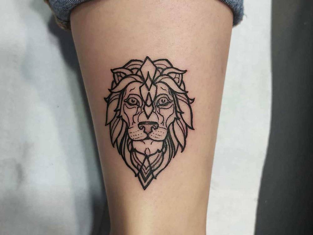 Tatouage symétrique à Caen
