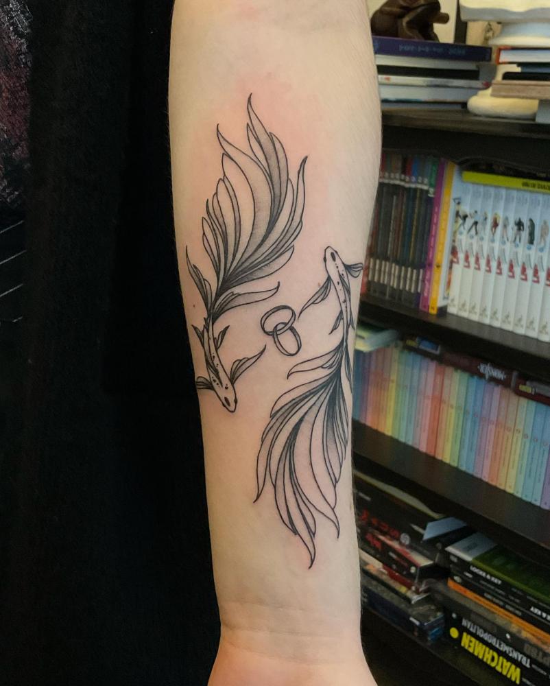 Tatouage minimaliste à Caen